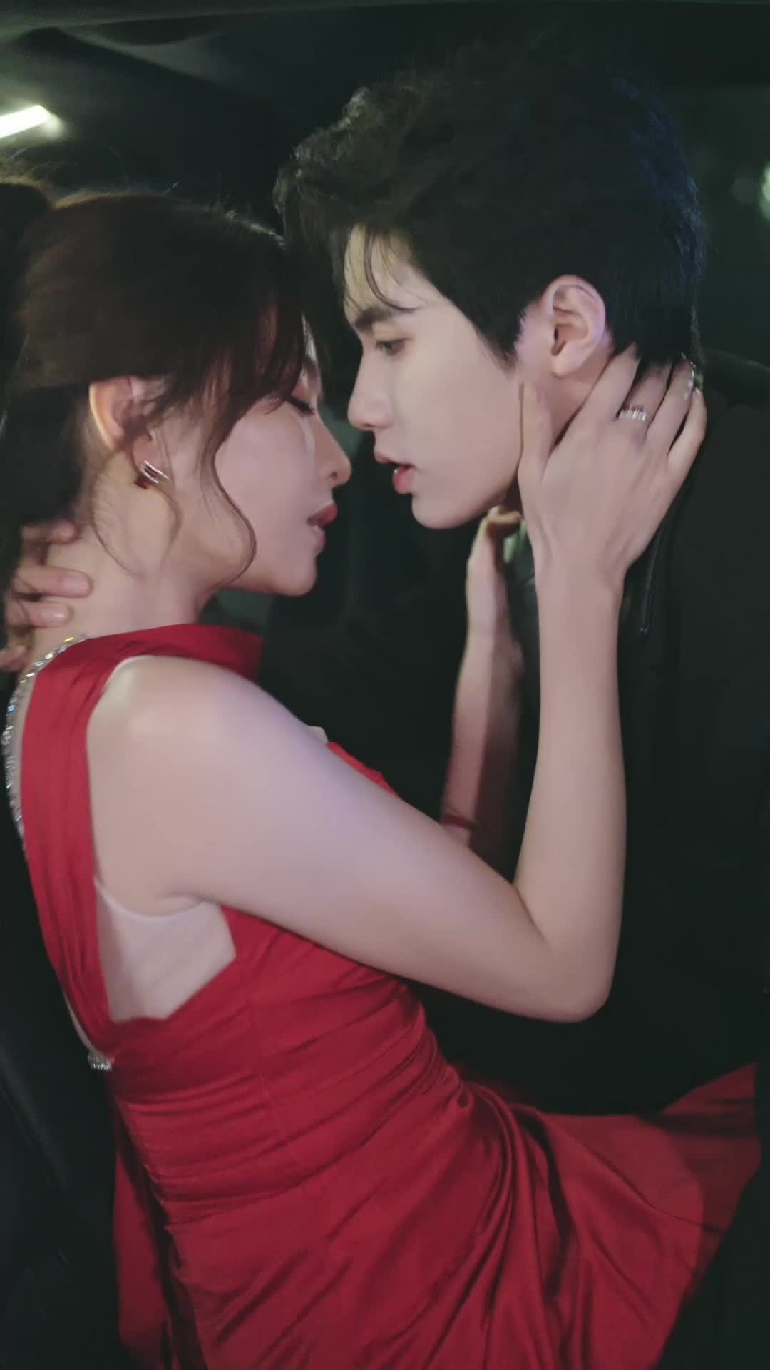 第1話 - Jatuh Cinta pada Robot